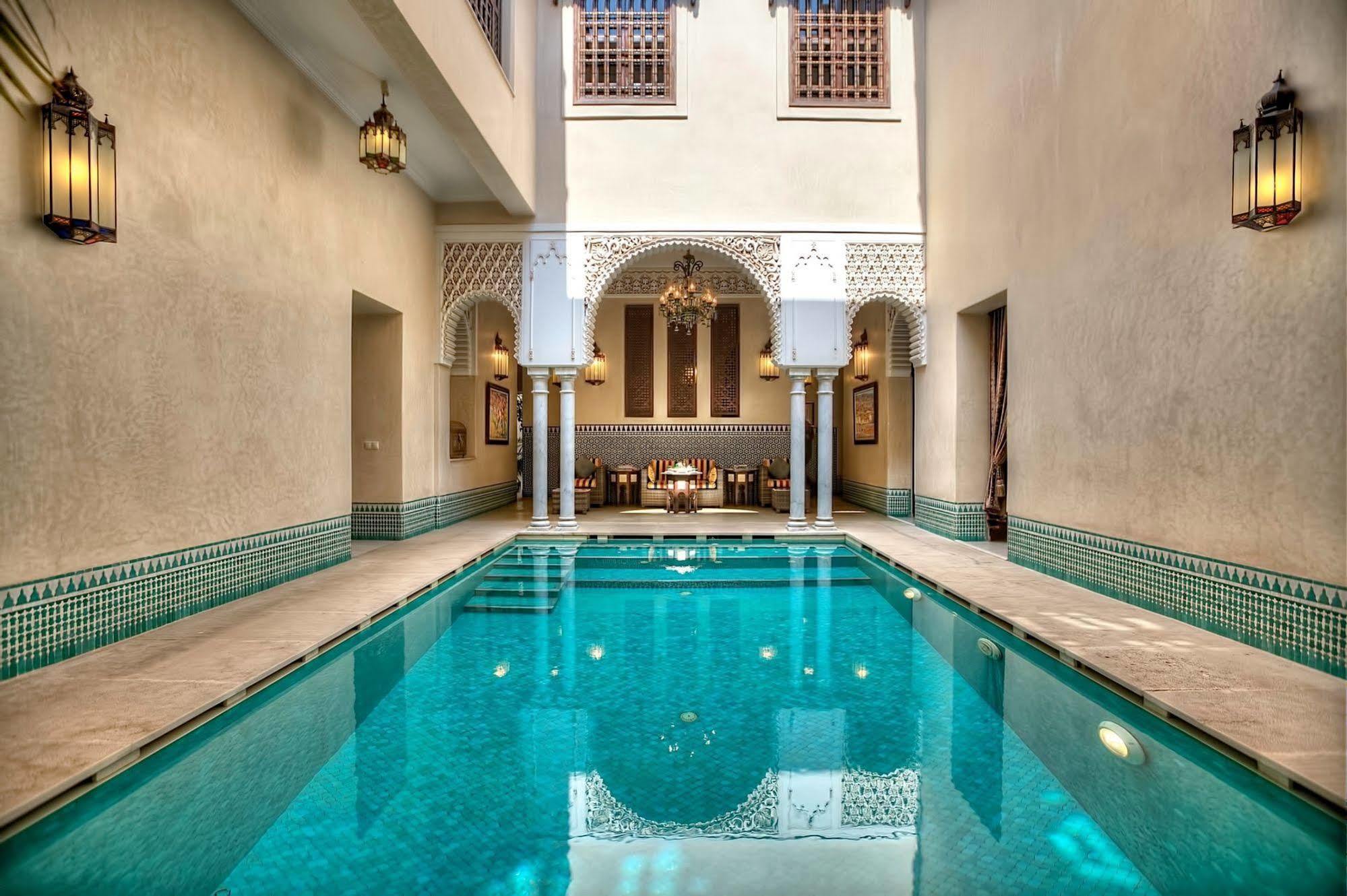 Riad Kniza Marrakesh Kolam Renang gambar The swimming pool at the hotel