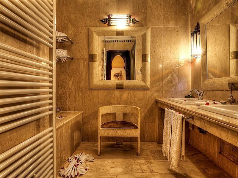 Riad Kniza Marrakesh Luaran gambar Bathroom
